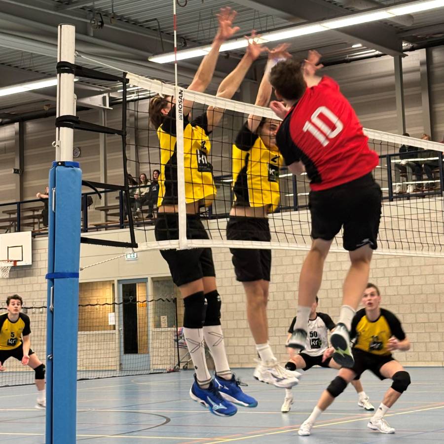 Heren 1 wint zware vijfsetter in Horst tegen Hovoc