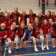 Dames 1 overtuigend langs Hovoc en nu al kampioen!